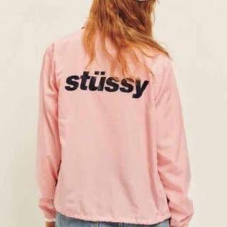 ステューシー(STUSSY)のstussy woman コーチジャケット ピンク(ナイロンジャケット)