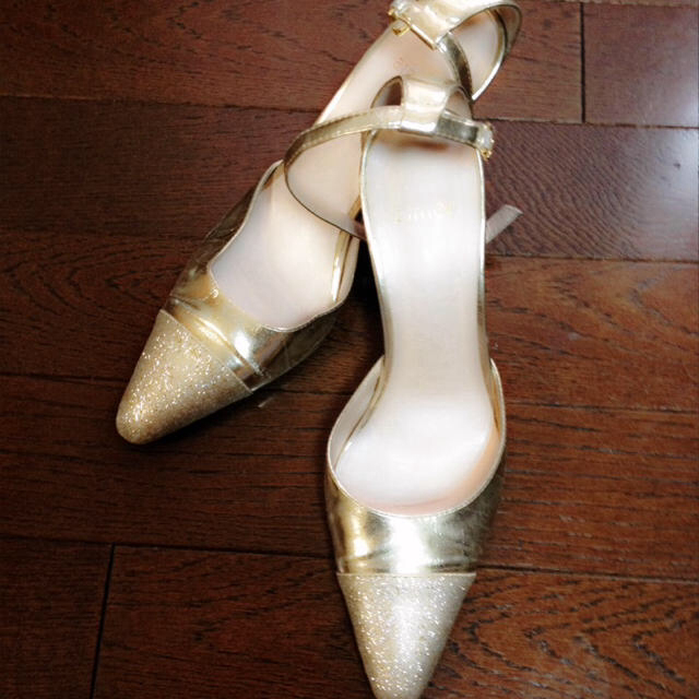 AIMER(エメ)のエメ☆キラキラパーティーパンプス☆ レディースの靴/シューズ(ハイヒール/パンプス)の商品写真