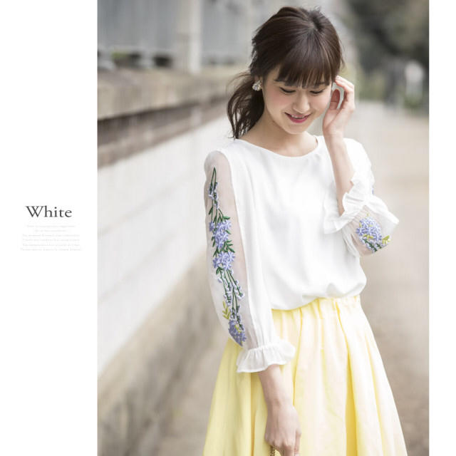 tocco(トッコ)のtocco closet❁シースルー刺繍ブラウス レディースのトップス(シャツ/ブラウス(長袖/七分))の商品写真