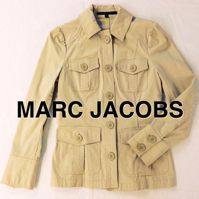 MARC JACOBS(マークジェイコブス)の【新品】マーク★薄手 綿ジャケット レディースのジャケット/アウター(ミリタリージャケット)の商品写真