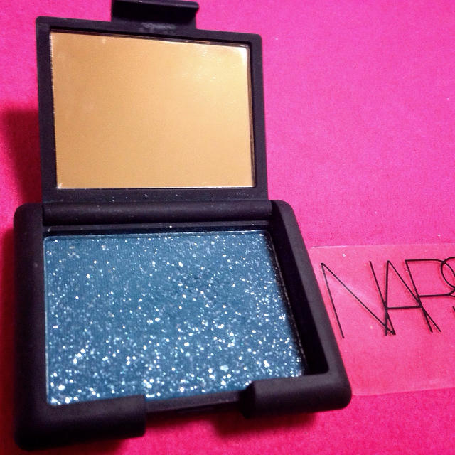 NARS(ナーズ)のNARS❤︎シングル アイシャドウ 新品 コスメ/美容のベースメイク/化粧品(その他)の商品写真