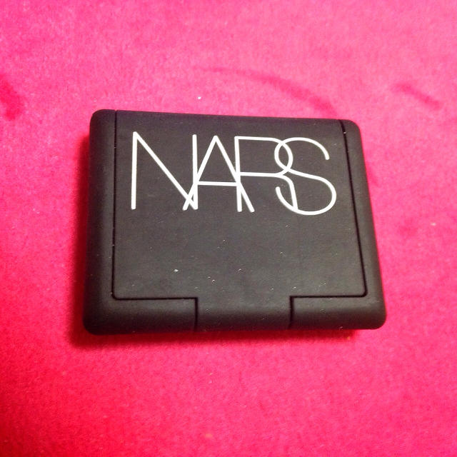 NARS(ナーズ)のNARS❤︎シングル アイシャドウ 新品 コスメ/美容のベースメイク/化粧品(その他)の商品写真