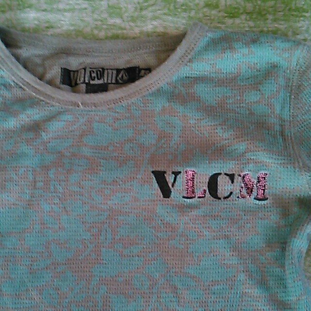 volcom(ボルコム)のロングスリーブTシャツ レディースのトップス(Tシャツ(長袖/七分))の商品写真