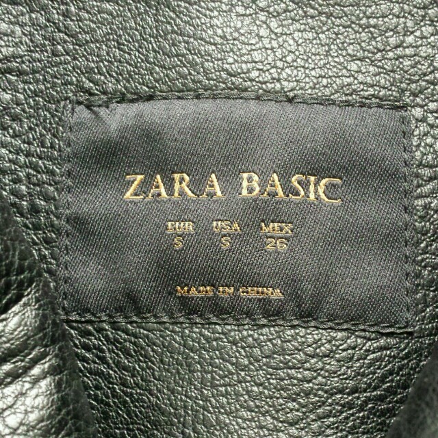 ZARA(ザラ)のZARAレザーライダース レディースのジャケット/アウター(ライダースジャケット)の商品写真