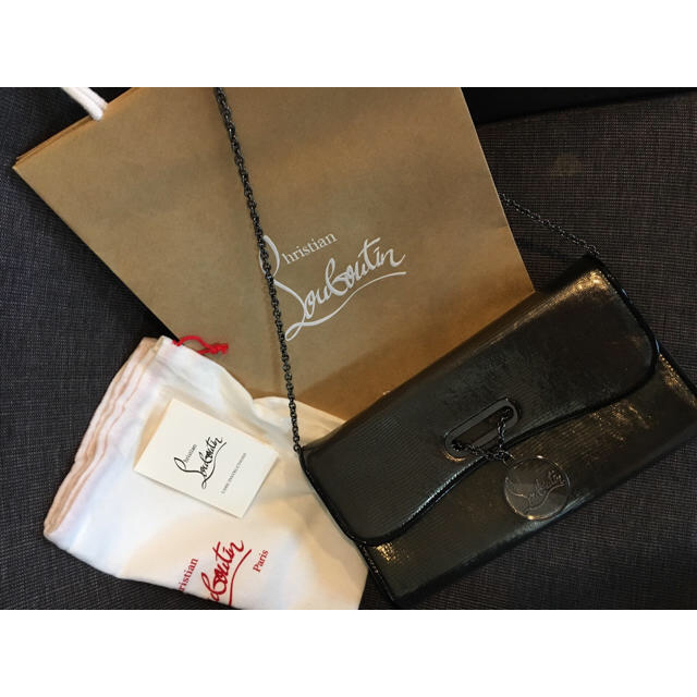 Christian Louboutin(クリスチャンルブタン)のtom。様専用♩クリスチャンルブタン チェーン付きクラッチバッグ レディースのバッグ(クラッチバッグ)の商品写真