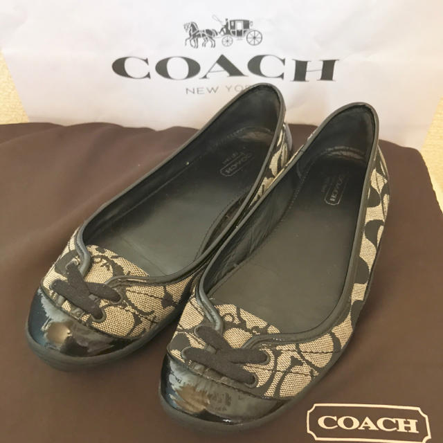 COACH(コーチ)のコーチCOACH★シグネチャー柄パンプス フラットシューズ  ローファー レディースの靴/シューズ(ハイヒール/パンプス)の商品写真