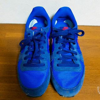 ナイキ(NIKE)のnikeスニーカー★25㎝(スニーカー)