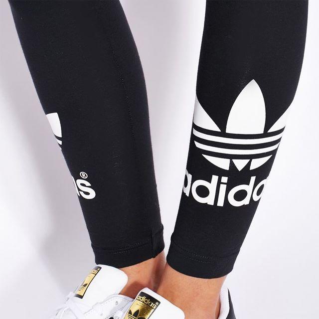 adidas(アディダス)のM【新品/即日発送】adidas オリジナルス レディース レギンス 黒 レディースのレッグウェア(レギンス/スパッツ)の商品写真