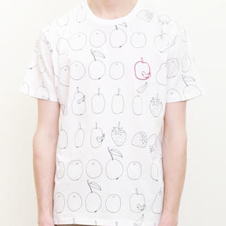 グラニフ(Design Tshirts Store graniph)のはらぺこあおむし Tシャツ(Tシャツ/カットソー(半袖/袖なし))
