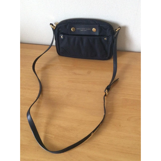 MARC BY MARC JACOBS(マークバイマークジェイコブス)の【極美品】MARC by MARC JACOBS ショルダーバッグ レディースのバッグ(ショルダーバッグ)の商品写真