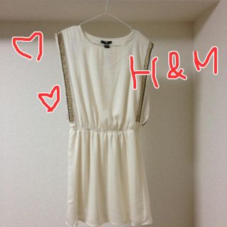 エイチアンドエム(H&M)の新品★H＆Mワンピース(ひざ丈ワンピース)