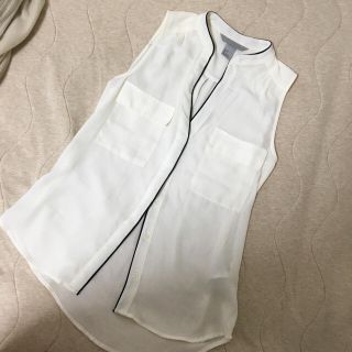 フォーエバートゥエンティーワン(FOREVER 21)のForever21 ♡ ノースリーブ ブラウス(シャツ/ブラウス(半袖/袖なし))