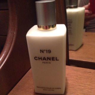 シャネル(CHANEL)のシャネルNo.19ボディクリーム(その他)