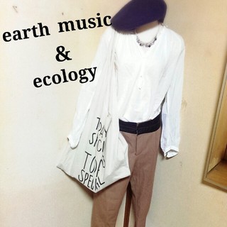 アースミュージックアンドエコロジー(earth music & ecology)の値下げ★earthカジュアルパンツ★ (カジュアルパンツ)