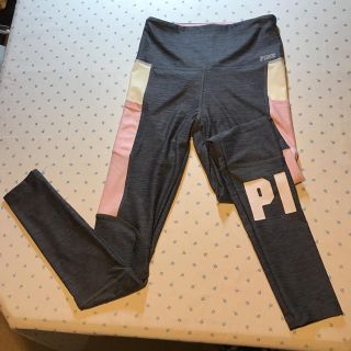 ヴィクトリアズシークレット(Victoria's Secret)の【新品】VS PINK トレーニング用ロング丈レギンスパンツ サイドポケット付き(レギンス/スパッツ)