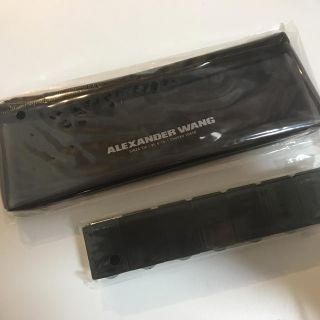 アレキサンダーワン(Alexander Wang)のELLE今月号付録！ALEXANDER WANGピルケース&ポーチ(ポーチ)