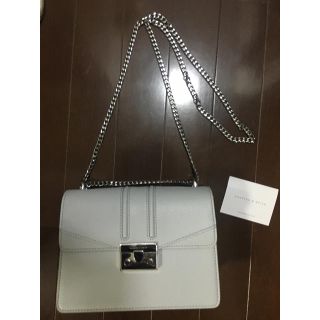 チャールズアンドキース(Charles and Keith)のチェーンバック(ショルダーバッグ)