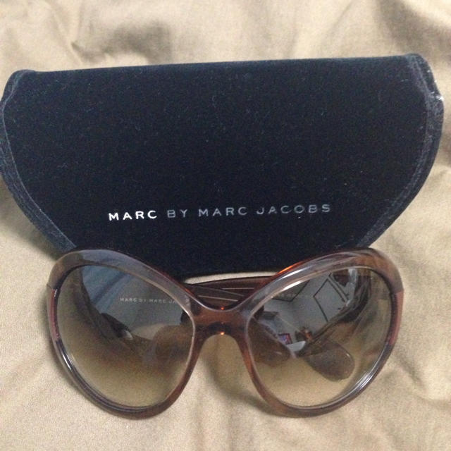 MARC JACOBS(マークジェイコブス)の☆MARC BY MARC JACOBS レディースのファッション小物(サングラス/メガネ)の商品写真