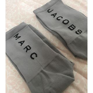 マークバイマークジェイコブス(MARC BY MARC JACOBS)の【未使用】マークジェイコブズ ソックス グレー(ソックス)