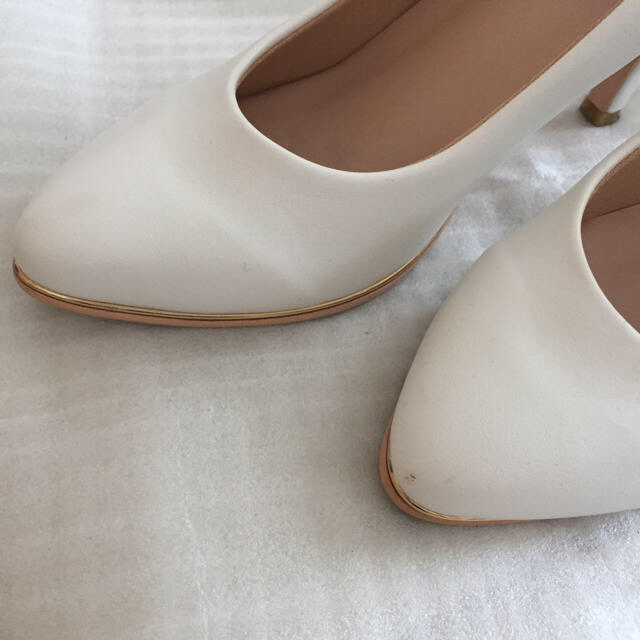 ポインテッドトゥパンプス👠White レディースの靴/シューズ(ハイヒール/パンプス)の商品写真