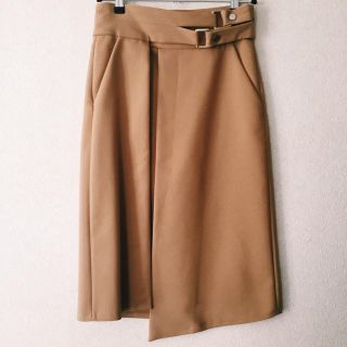 ザラ(ZARA)のZARA ラップ風膝丈スカート(ひざ丈スカート)