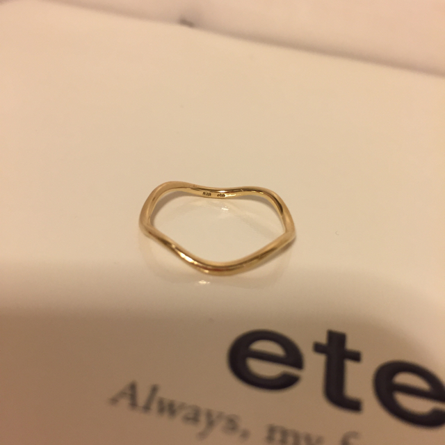 ete - ete エテ K10YGレイヤード ウェーブ リングの通販 by 水色|エテ