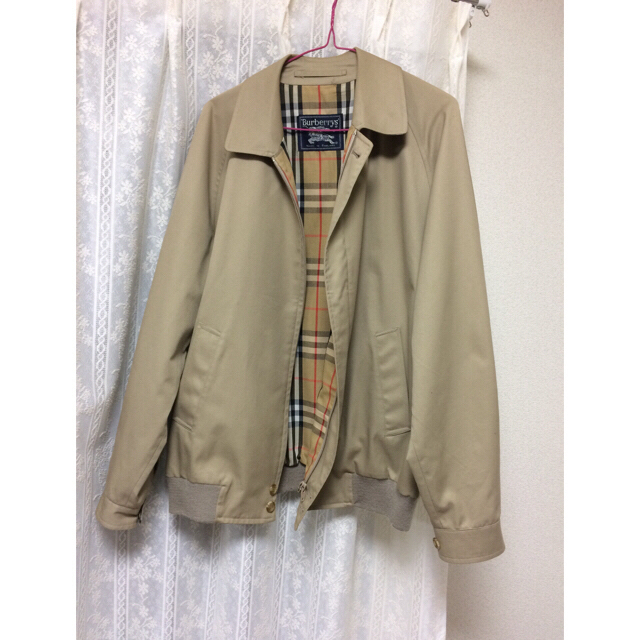 BURBERRY(バーバリー)のBurberry ブルゾン  0808Baseballさん専用 メンズのジャケット/アウター(ブルゾン)の商品写真