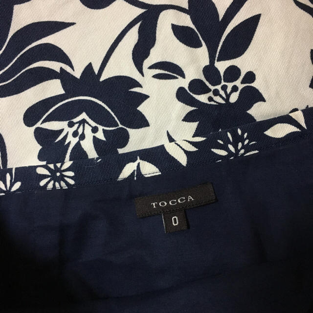 TOCCA(トッカ)のトッカ フラワースカート レディースのスカート(ひざ丈スカート)の商品写真