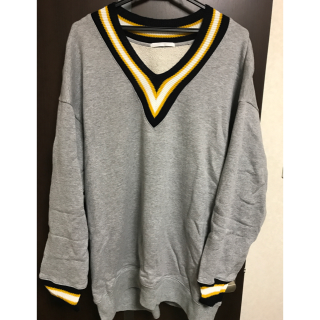 DISCOVERED(ディスカバード)のDISCOVERED  17ss Vネック メンズのトップス(スウェット)の商品写真