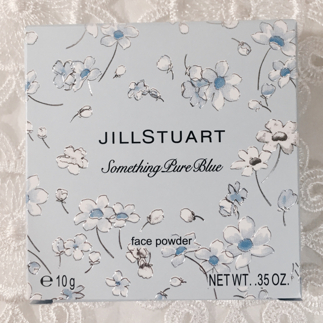 JILL by JILLSTUART(ジルバイジルスチュアート)の新品 限定フェイスパウダー サムシングピュアブルー コスメ/美容のベースメイク/化粧品(フェイスパウダー)の商品写真