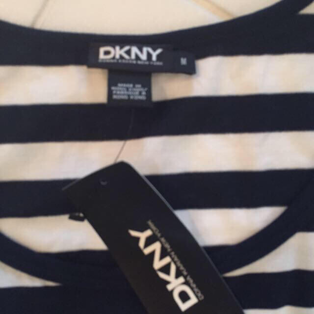 DKNY(ダナキャランニューヨーク)の新品❤️DKNY ボーダーワンピース レディースのワンピース(ひざ丈ワンピース)の商品写真