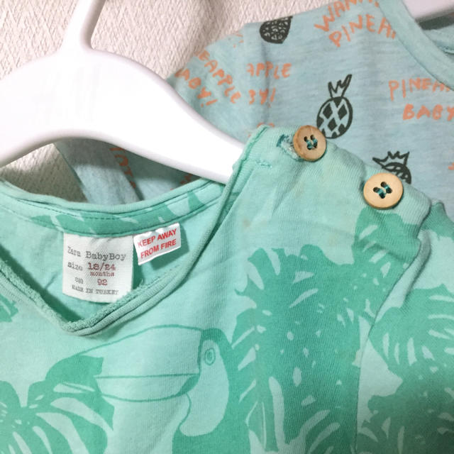 ZARA KIDS(ザラキッズ)のZara Tシャツ 2点セット 90cm キッズ/ベビー/マタニティのキッズ服男の子用(90cm~)(Tシャツ/カットソー)の商品写真