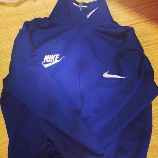 ナイキ(NIKE)のnike(ブルゾン)