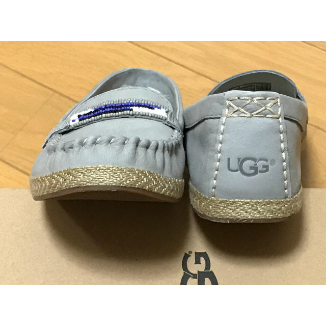 UGG(アグ)のUGG  シューズ レディースの靴/シューズ(スリッポン/モカシン)の商品写真