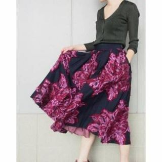 イエナ(IENA)のiena la boucle(ロングスカート)