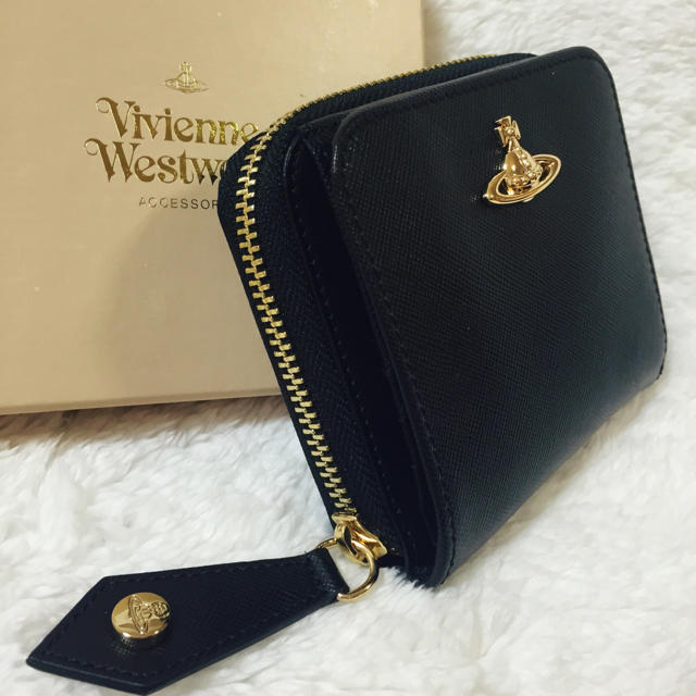 Vivienne Westwood(ヴィヴィアンウエストウッド)の新品♡vivienne westwood 二つ折り財布 レディースのファッション小物(財布)の商品写真