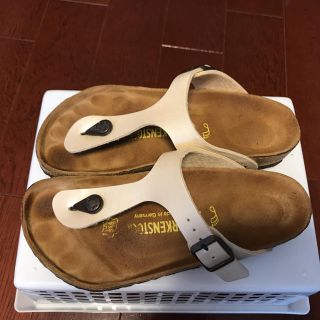 ビルケンシュトック(BIRKENSTOCK)のビルケンシュトックのサンダル(サンダル)