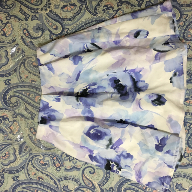Delyle NOIR(デイライルノアール)のフラワーフレアSK レディースのスカート(ミニスカート)の商品写真