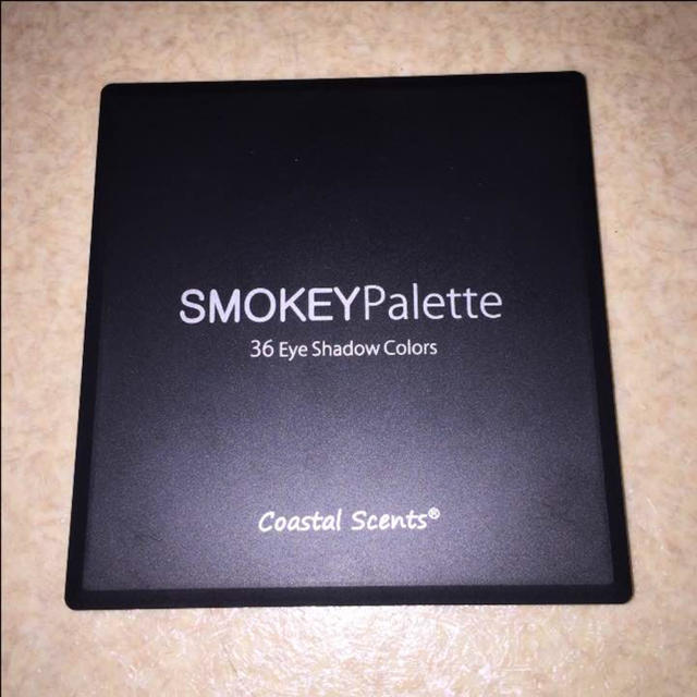 Coastal Scents(コースタルセンツ)のコースタルセンツ SMOKEYパレット コスメ/美容のベースメイク/化粧品(アイシャドウ)の商品写真