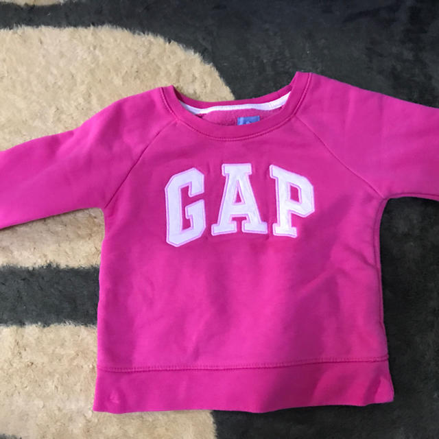 GAP Kids(ギャップキッズ)のGAP トレーナー キッズ/ベビー/マタニティのキッズ服男の子用(90cm~)(その他)の商品写真