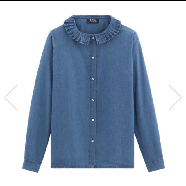 A.P.C(アーペーセー)のお月様 さま専用  A.P.C. julia pleated フリルデニムシャツ レディースのトップス(シャツ/ブラウス(長袖/七分))の商品写真