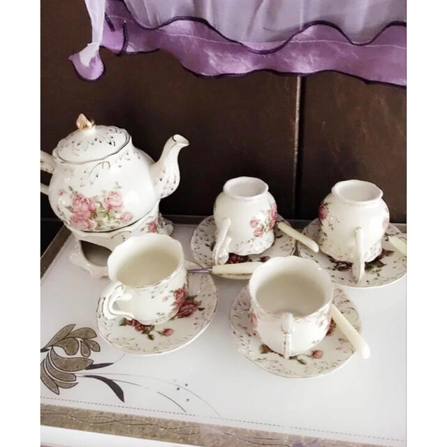 カップ 姫ディーニ ティーカップ＆ソーサー 4客セット 花柄，陶器．食器 お皿の通販 by Ritahome｜ラクマ きますよう