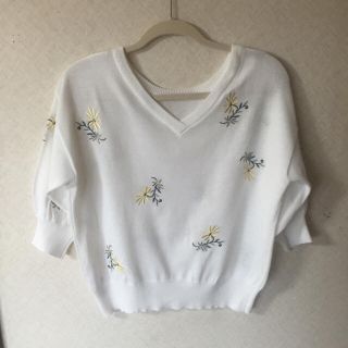 ヴィス(ViS)の花柄刺繍2wayニット(ニット/セーター)