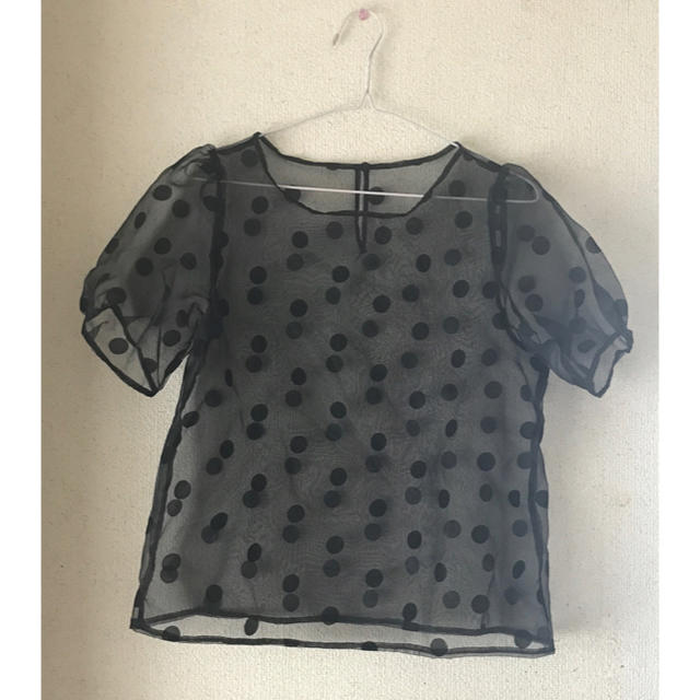 Dot&Stripes CHILDWOMAN(ドットアンドストライプスチャイルドウーマン)のパフスリーブ ドットブラウス レディースのトップス(シャツ/ブラウス(半袖/袖なし))の商品写真