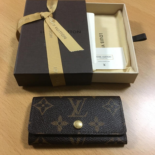 LOUIS VUITTON(ルイヴィトン)のLOUIS VUITTON モノグラム キーケース レディースのファッション小物(キーケース)の商品写真