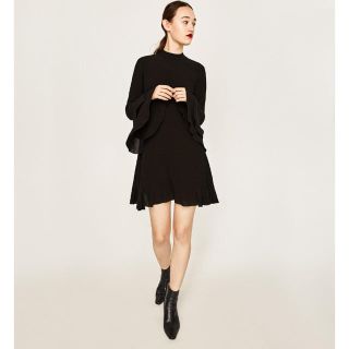 ザラ(ZARA)の今季ZARAフリルワンピース(ミニワンピース)