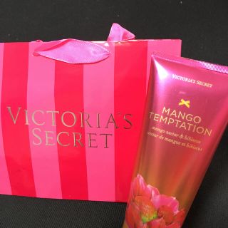 ヴィクトリアズシークレット(Victoria's Secret)の【入手困難！】新品★ヴィクトリアシークレット★ハンド&ボディクリーム★(その他)