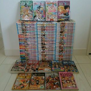 送料無料　ワンピース　全巻セット　ONE PIECE　ONEPIECE全94冊！(全巻セット)