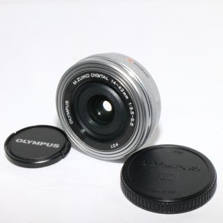 オリンパス(OLYMPUS)の✨なめらか電動式ズーム✨オリンパス 14-42mm EZ パンケーキ レンズ✨(レンズ(ズーム))