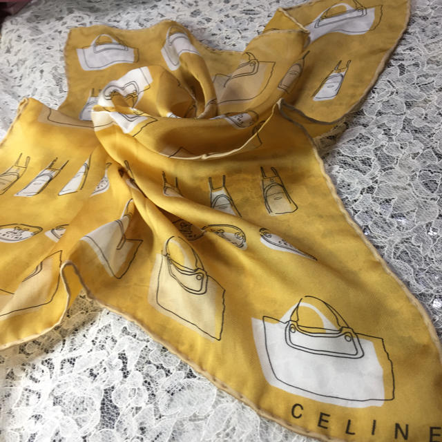 celine(セリーヌ)のCELINE❤️ポケットチーフ❤️ レディースのファッション小物(バンダナ/スカーフ)の商品写真